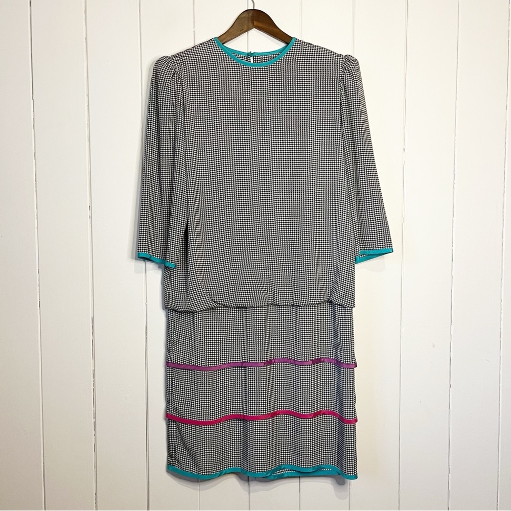 Nu-Mode Vintage Houndstood Dress With Teal and Pink Accents.